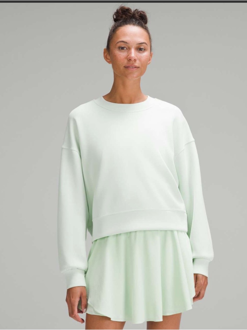 Lululemon Softstreme Perfectly Oversized Cropped Crew sweatshirt size 6